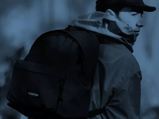 EASTPAK DNA