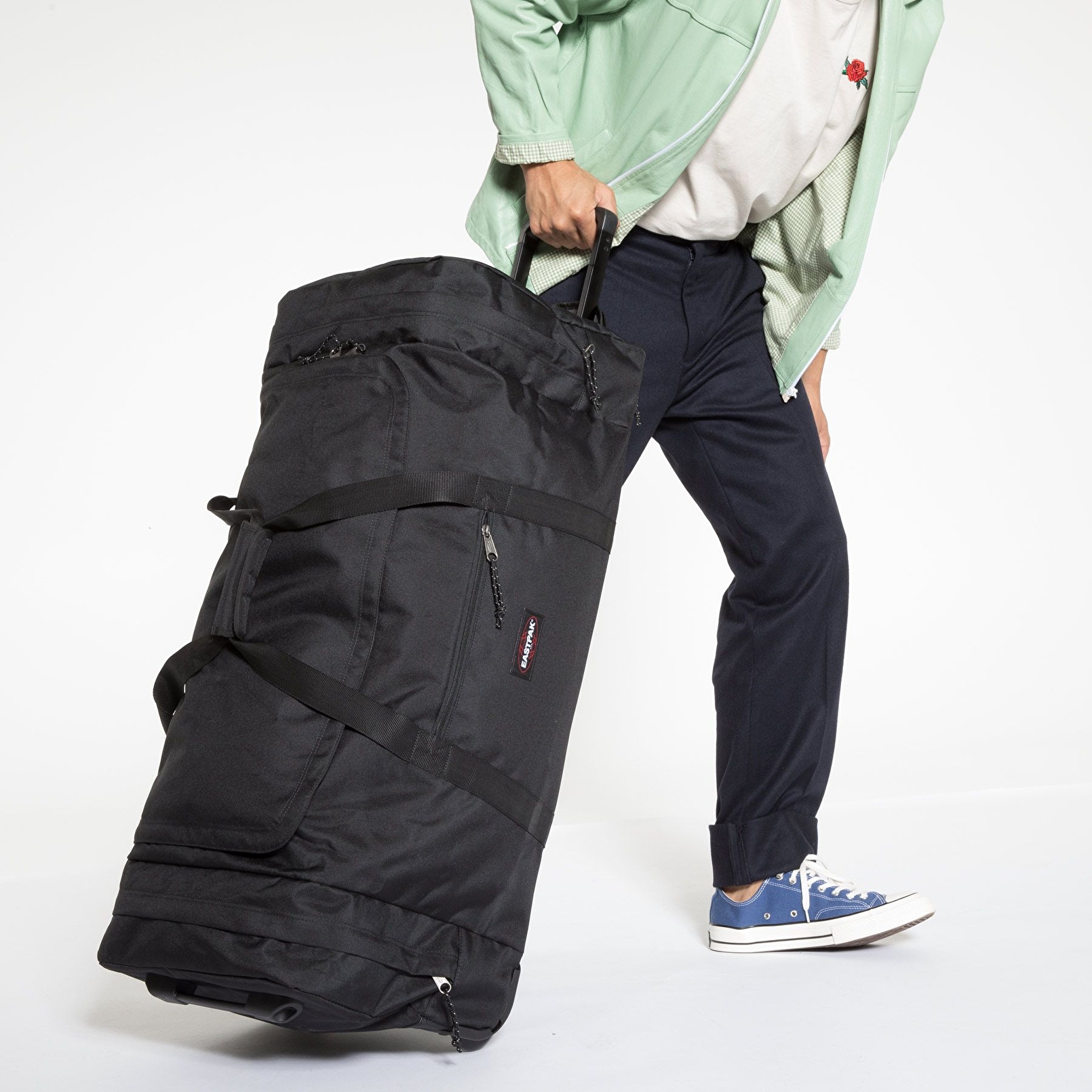 Eastpak LEATHERFACE L + BLACK TEKERLEKLİ VALİZ