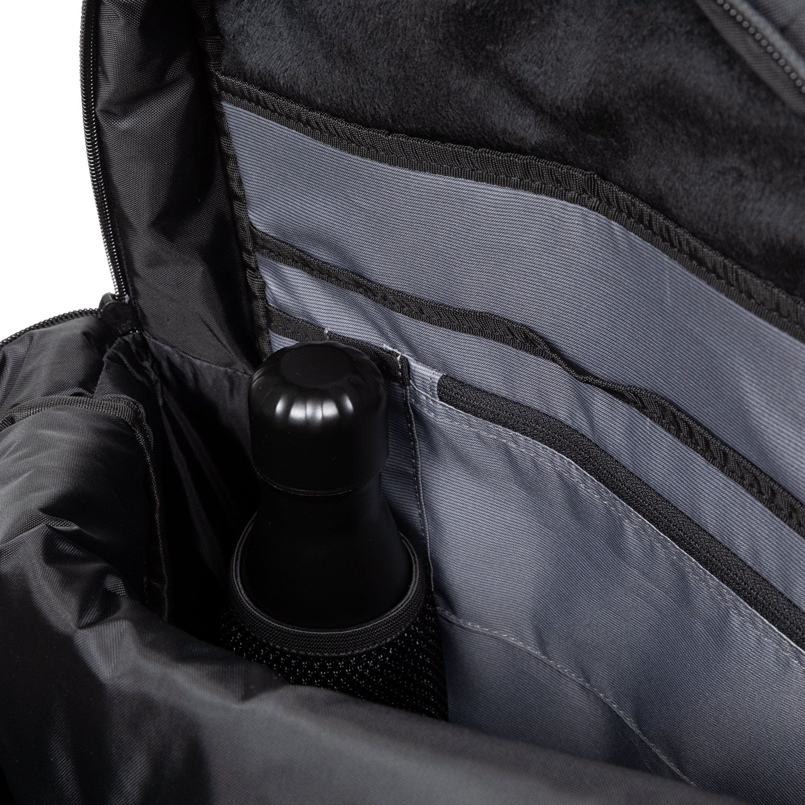Eastpak TECUM F CNNCT F BLACK SIRT ÇANTASI
