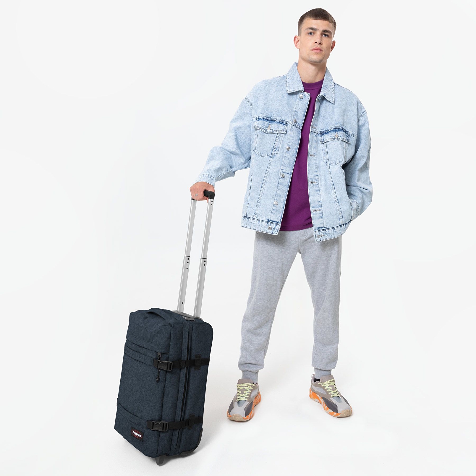 Eastpak TRANSIT'R S TRIPLE DENIM TEKERLEKLİ VALİZ