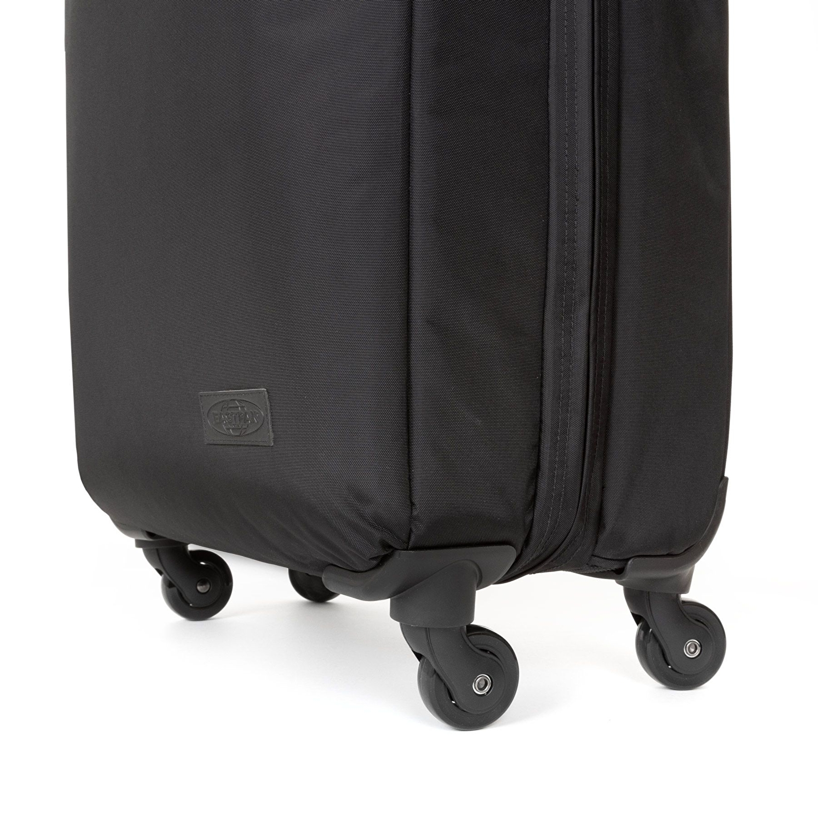 Eastpak CNNCT F WHEEL CNNCT F BLACK TEKERLEKLİ VALİZ