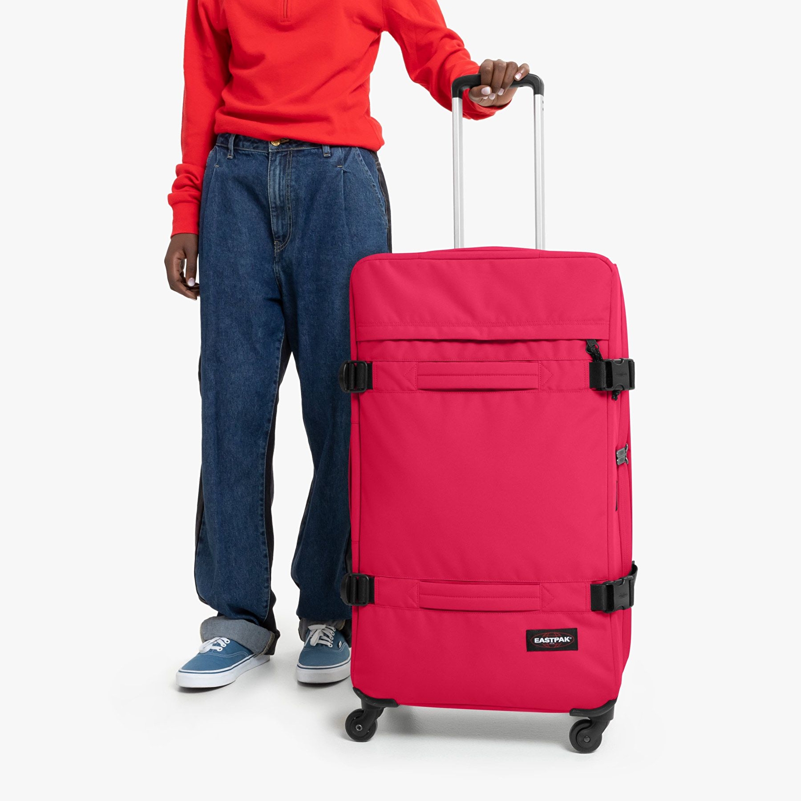Eastpak TRANSIT'R 4 L STRAWBERRY PINK TEKERLEKLİ VALİZ