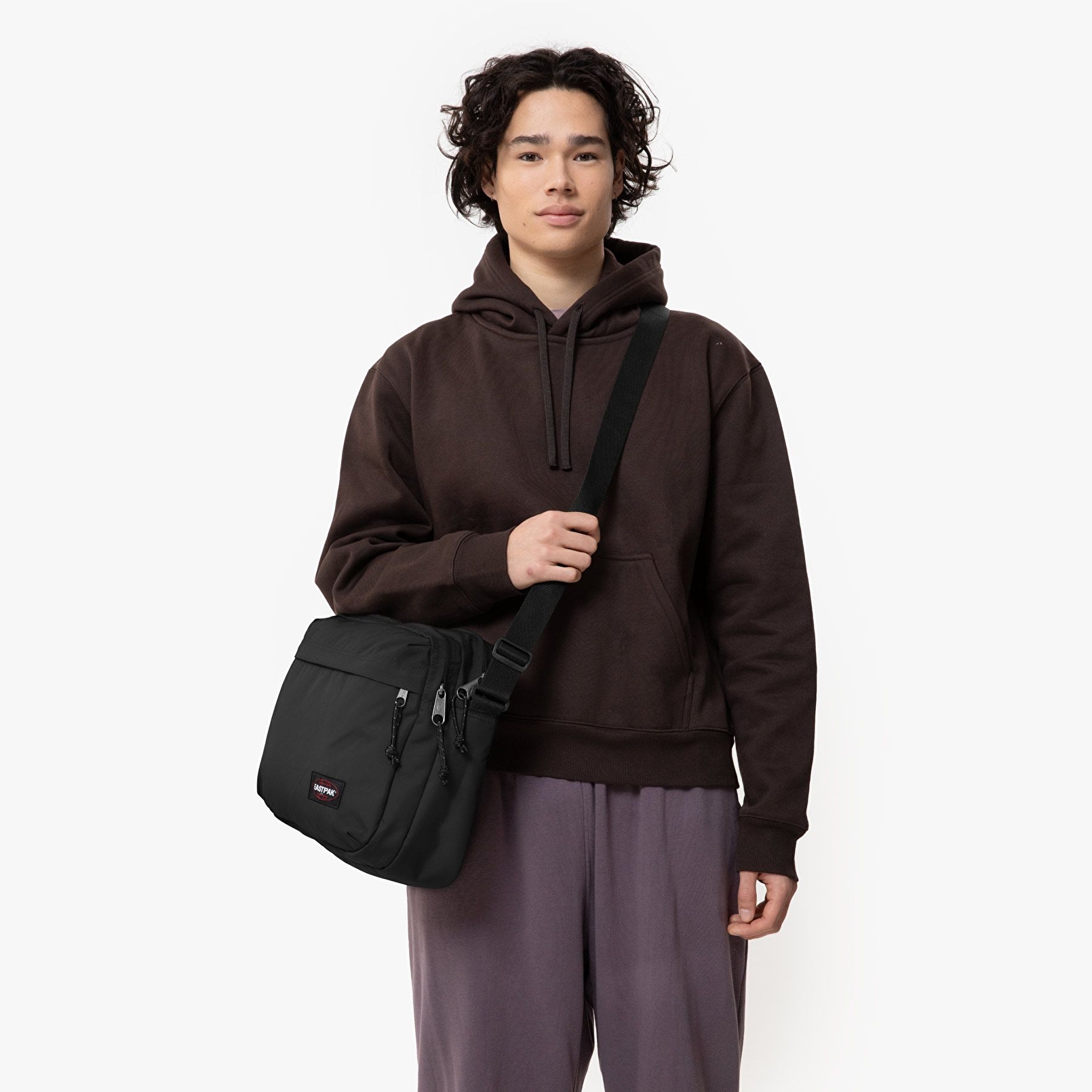 Eastpak CROSSER BLACK OMUZ ÇANTASI
