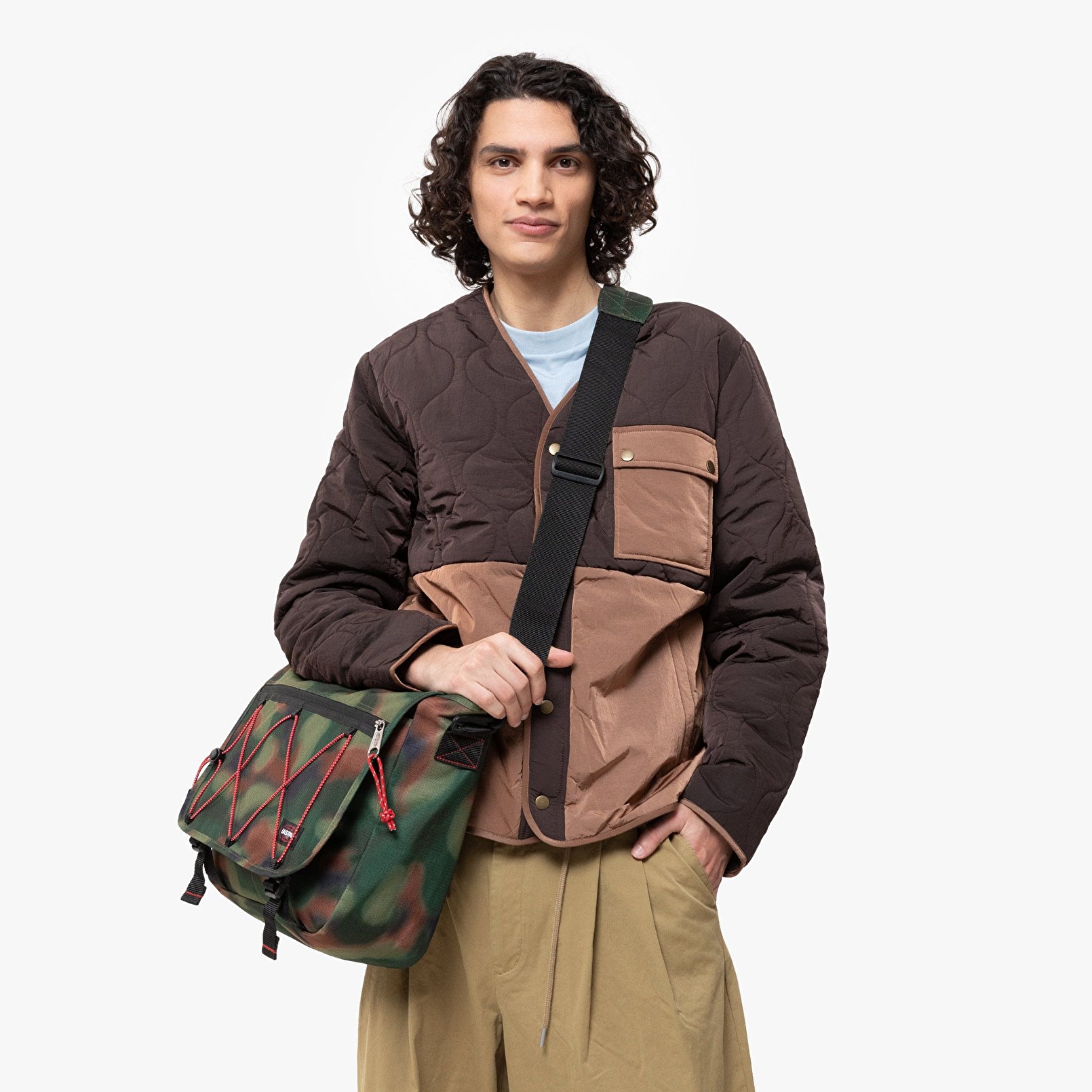 Eastpak DELEGATE + OUTSITE CAMO OMUZ ÇANTASI