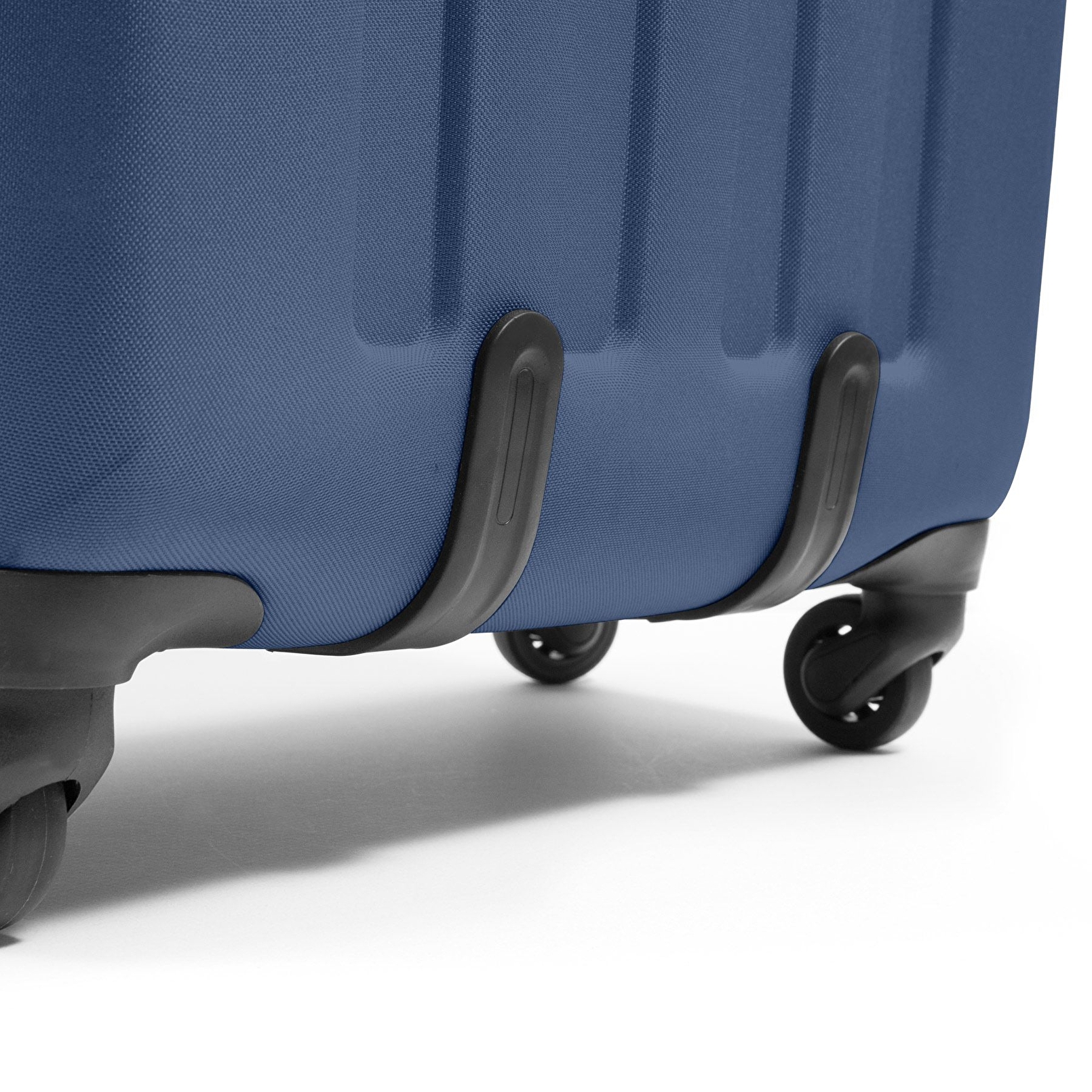 Eastpak TRANZSHELL M POWDER PILOT TEKERLEKLİ VALİZ