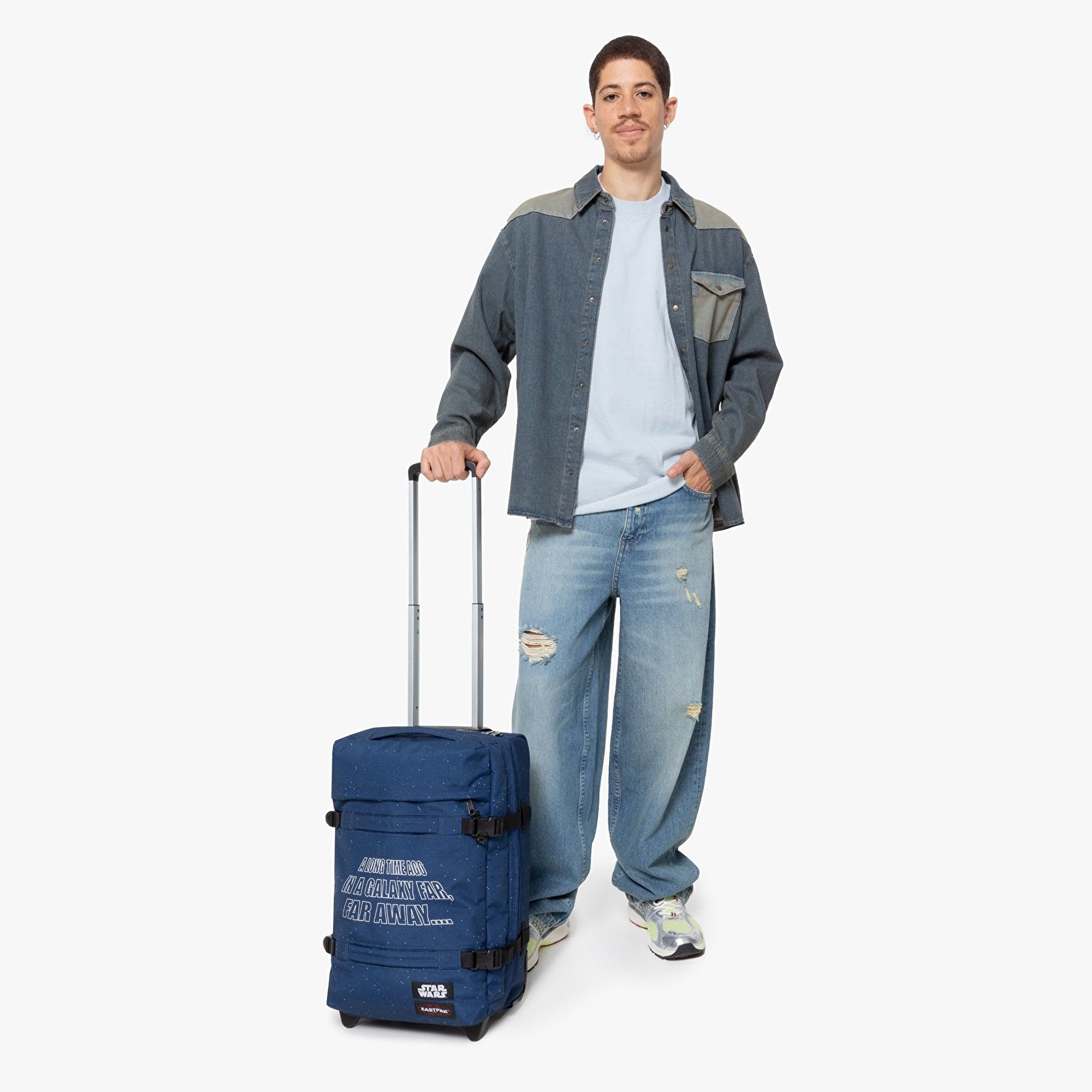 Eastpak STAR WARS X EASTPAK TRANSIT'R S SW STARS NAVY TEKERLEKLİ VALİZ