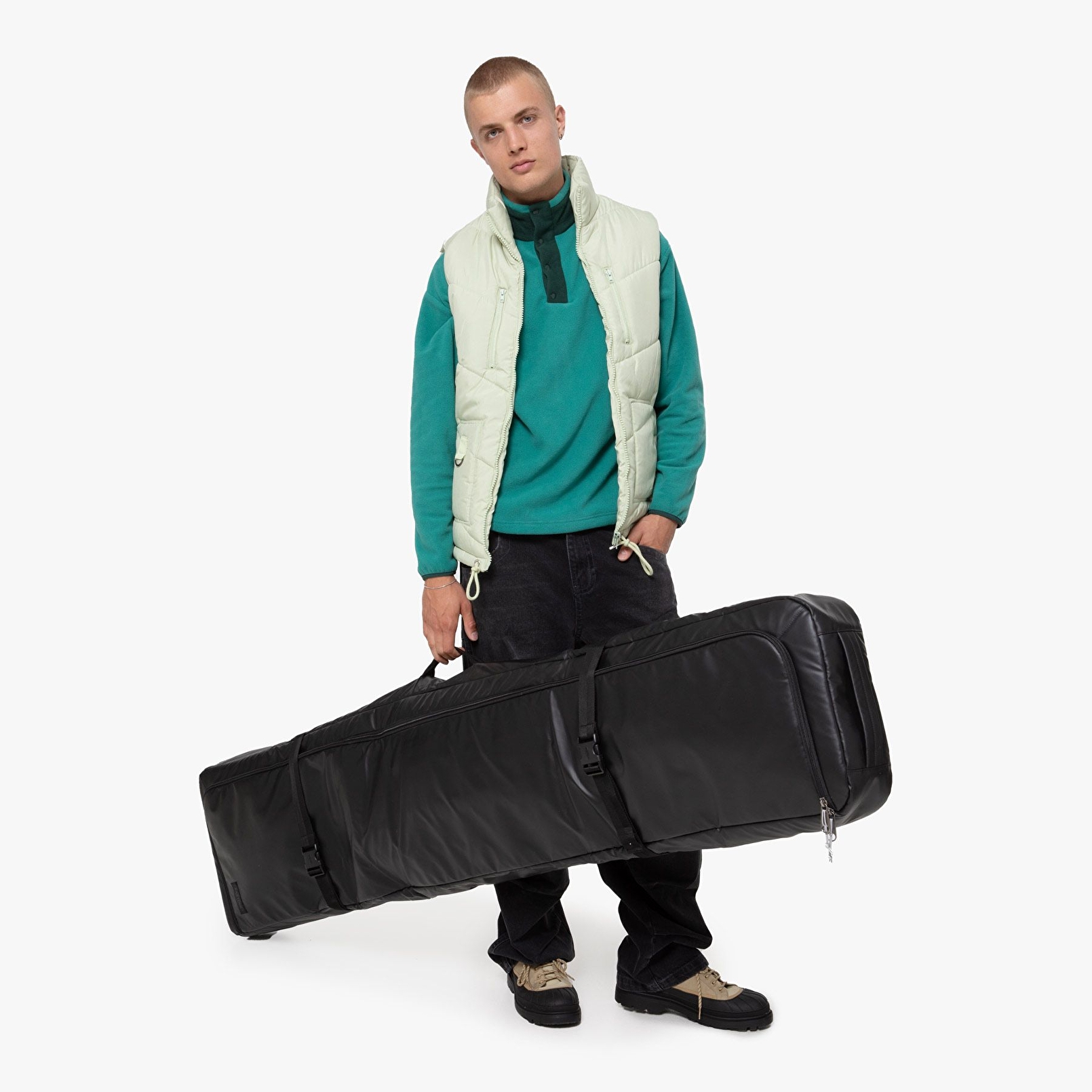 Eastpak BOARD BAG TARP BLACK TEKERLEKLİ VALİZ