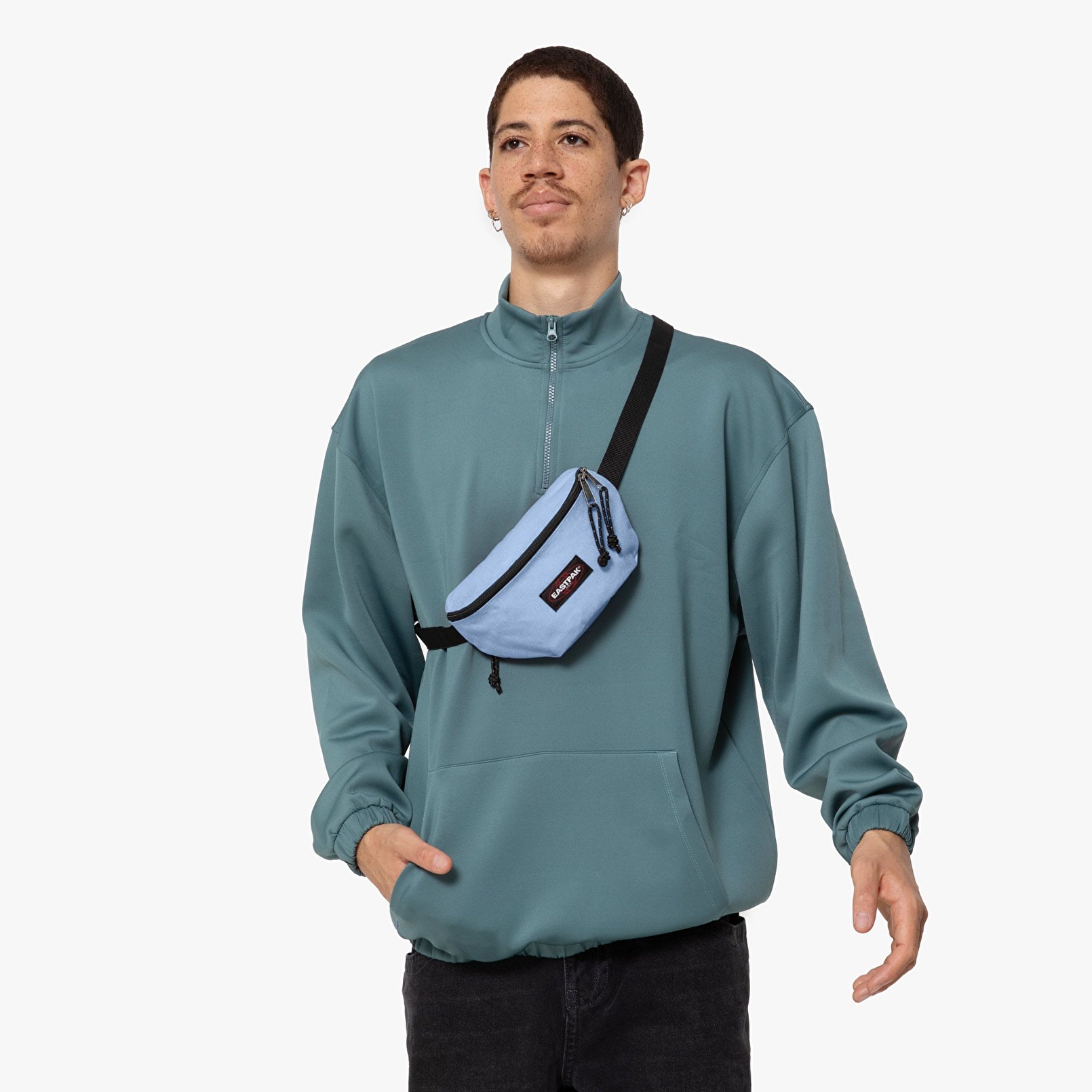 Eastpak SPRINGER CERULEAN BLUE BEL ÇANTASI