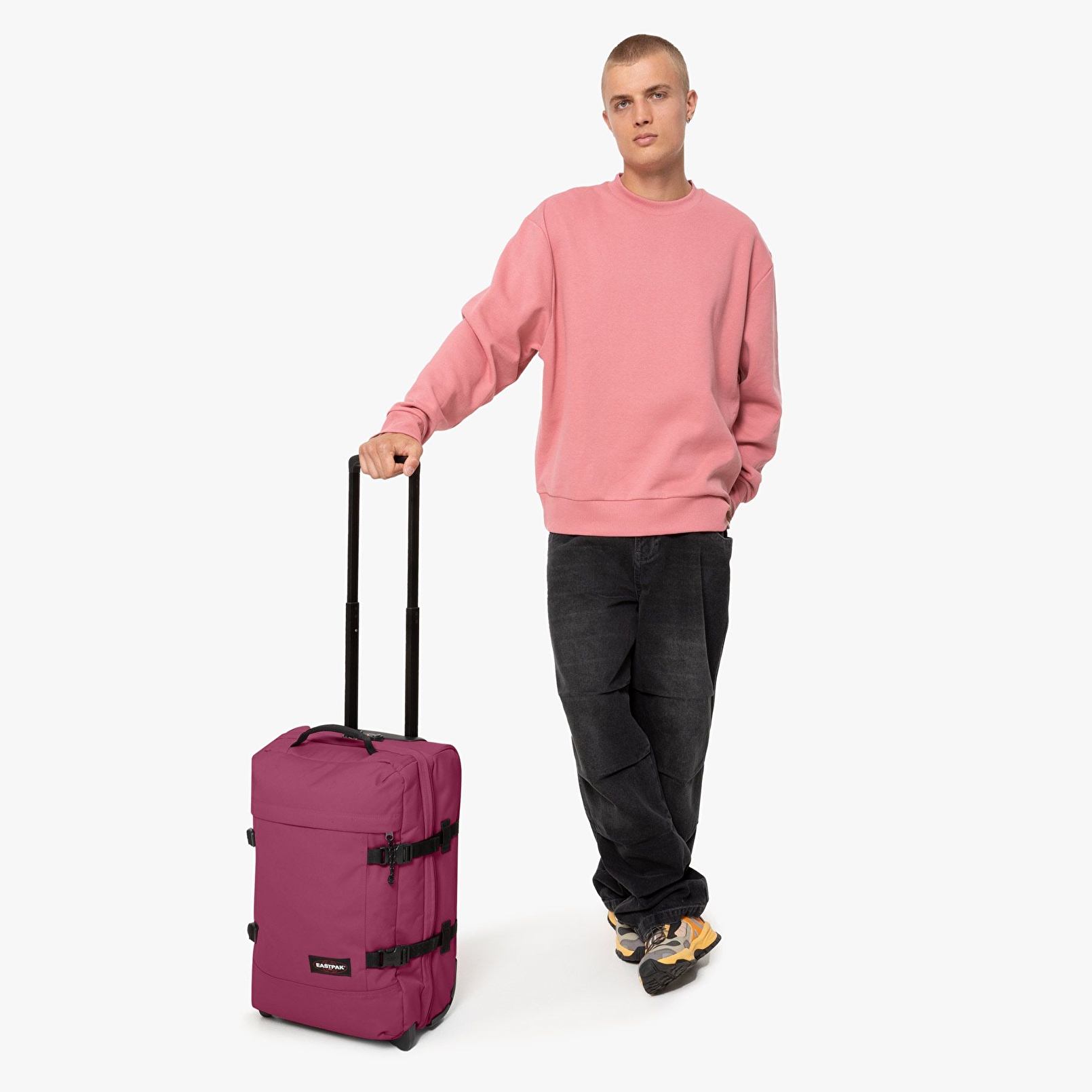 Eastpak TRANVERZ S WINE BURGUNDY TEKERLEKLİ VALİZ