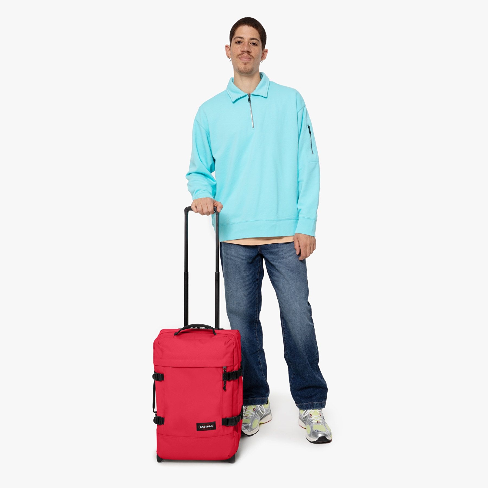 Eastpak TRANVERZ S TOMATO RED TEKERLEKLİ VALİZ