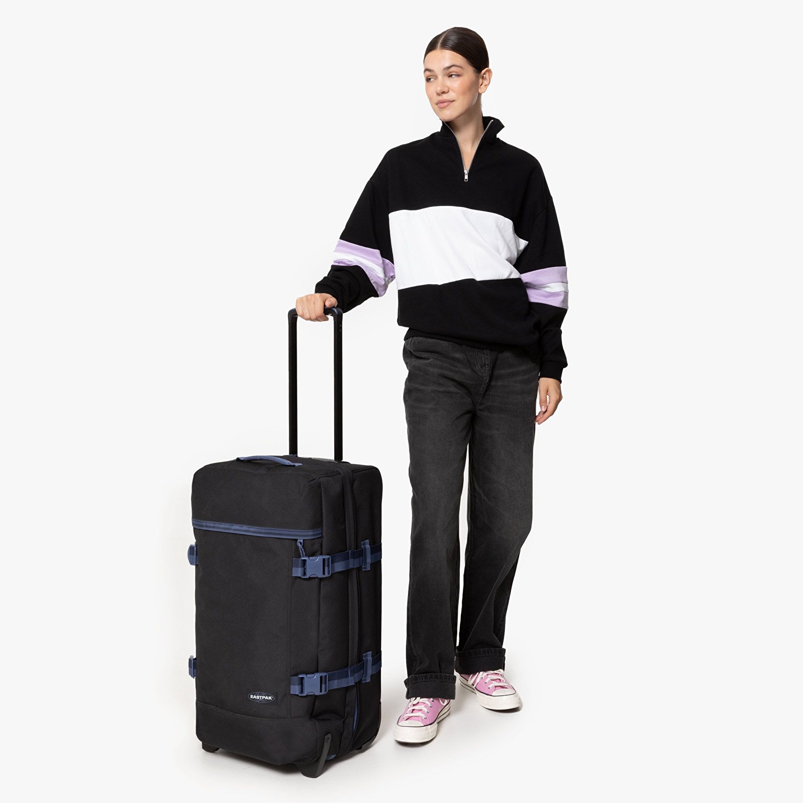 Eastpak TRANVERZ M KONTRAST PREP BLACK TEKERLEKLİ VALİZ