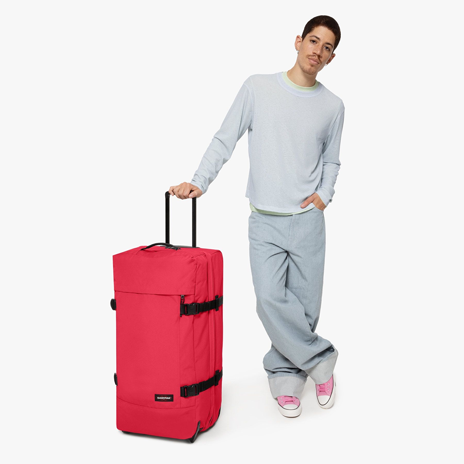 Eastpak TRANVERZ L TOMATO RED TEKERLEKLİ VALİZ