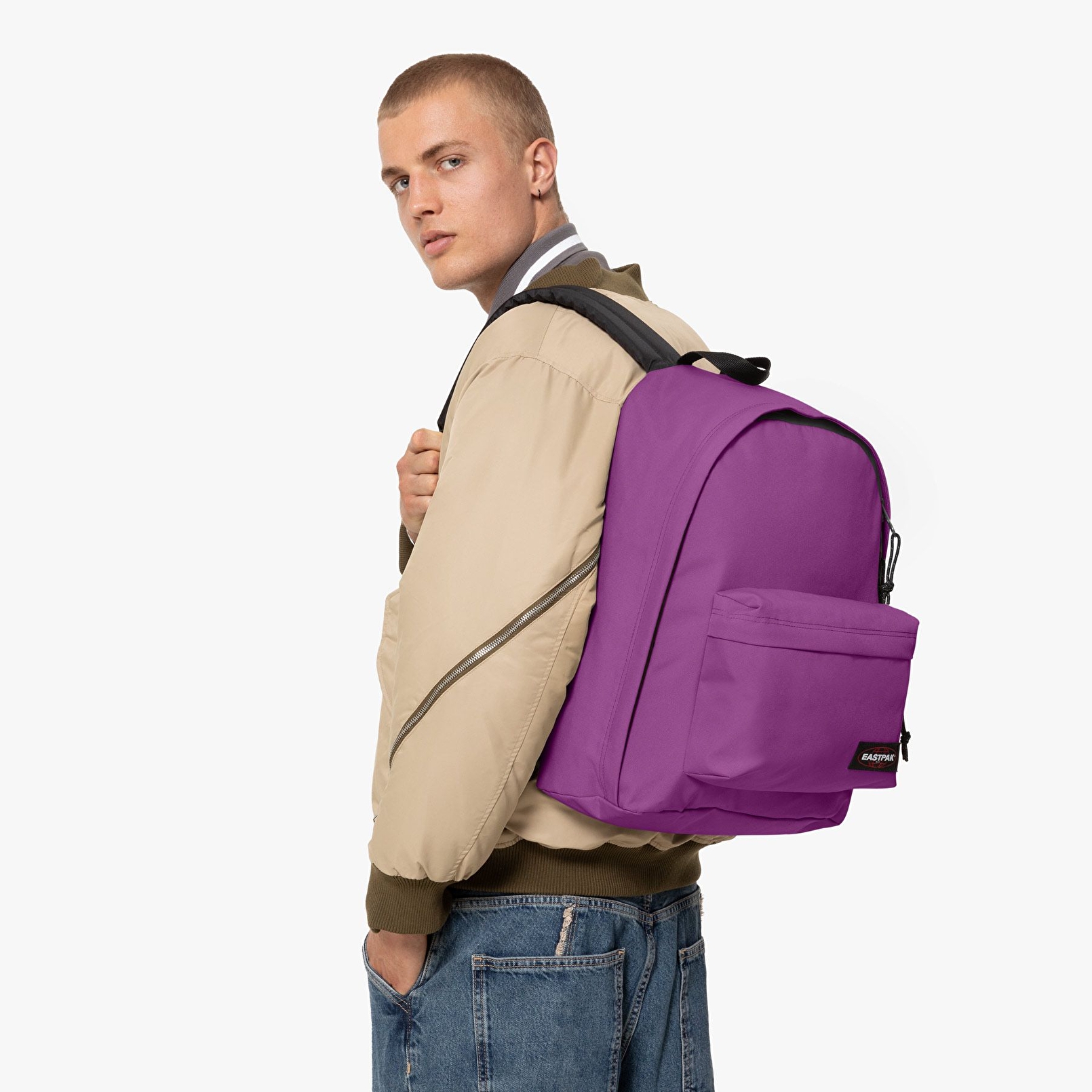 Eastpak OUT OF OFFICE FIG PURPLE SIRT ÇANTASI