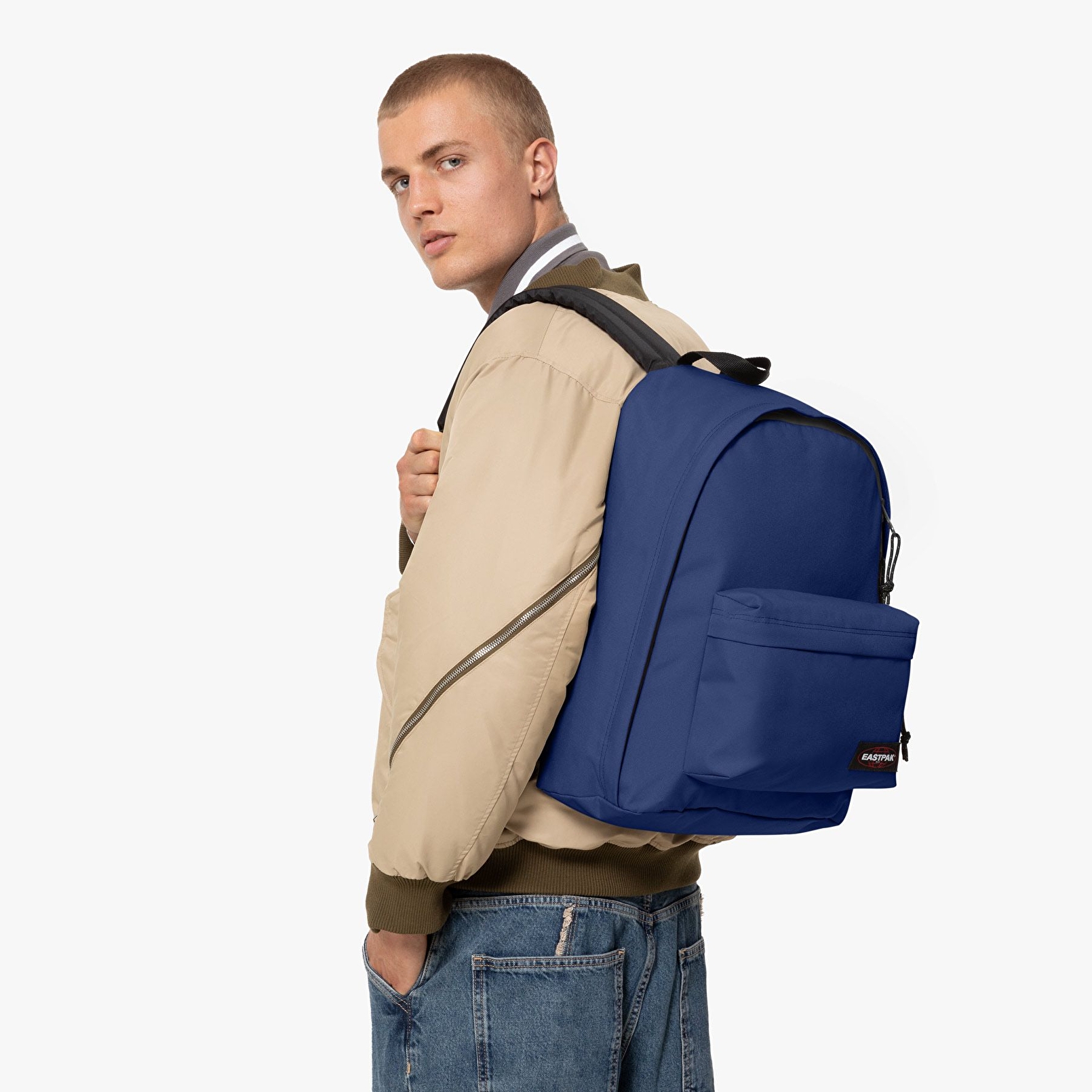 Eastpak OUT OF OFFICE NIGHTSKY NAVY SIRT ÇANTASI