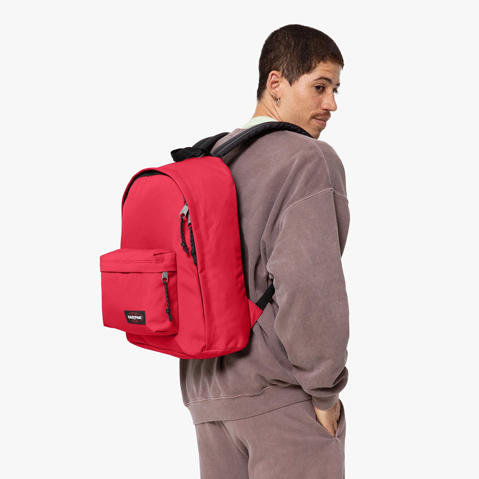 Eastpak OUT OF OFFICE TOMATO RED SIRT ÇANTASI