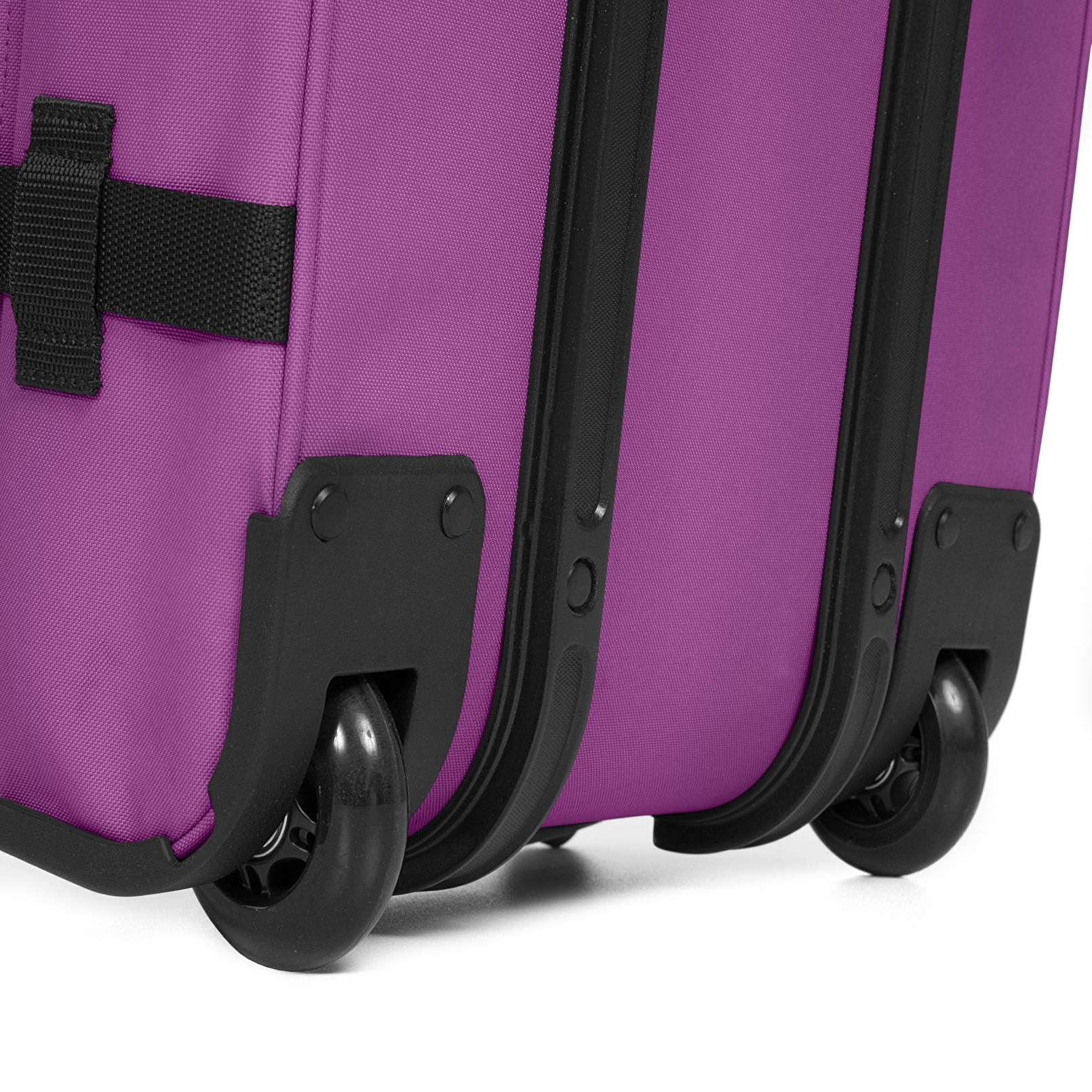 Eastpak TRANSIT'R S FIG PURPLE TEKERLEKLİ VALİZ