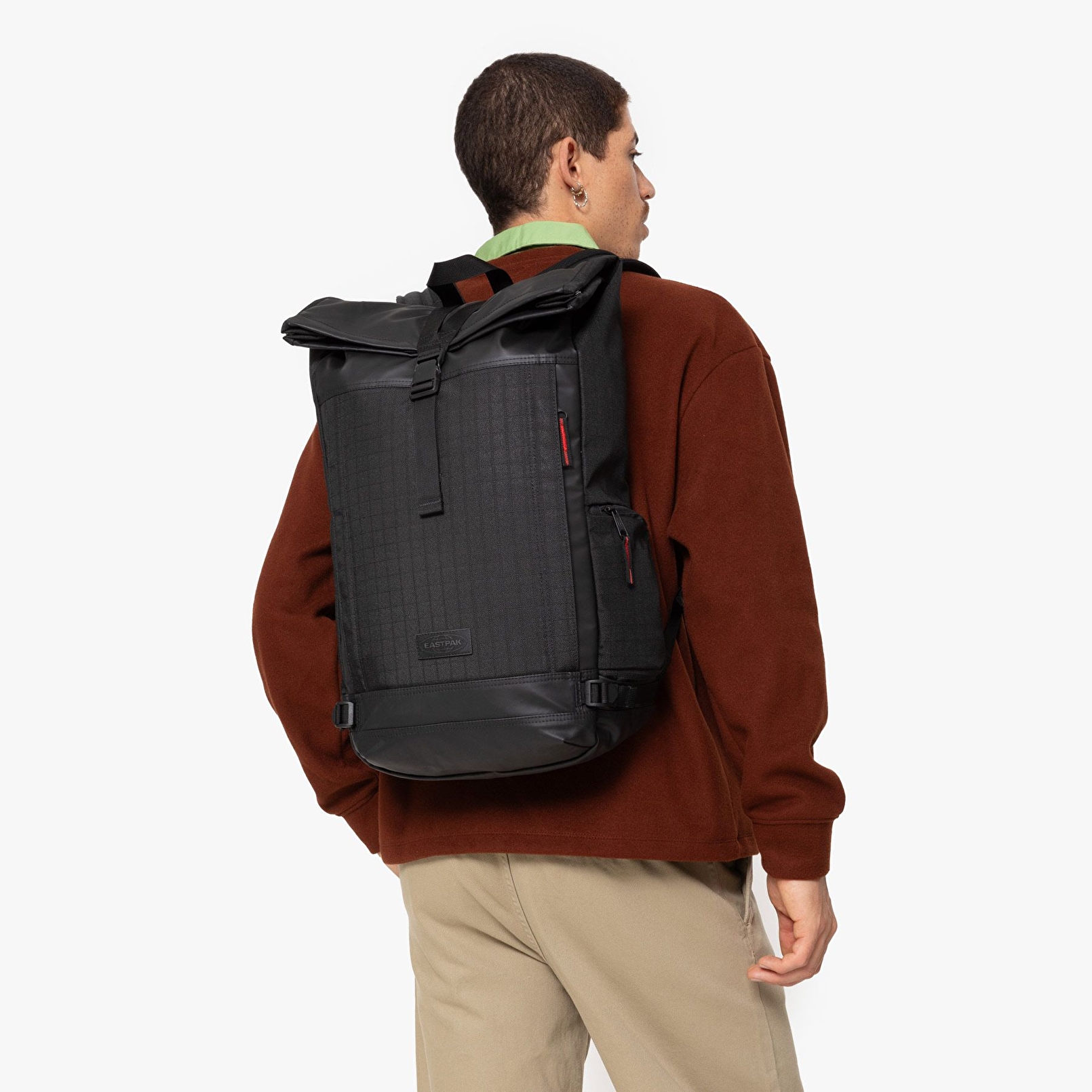 Eastpak TECUM ROLL CNNCT RIP BLACK SIRT ÇANTASI