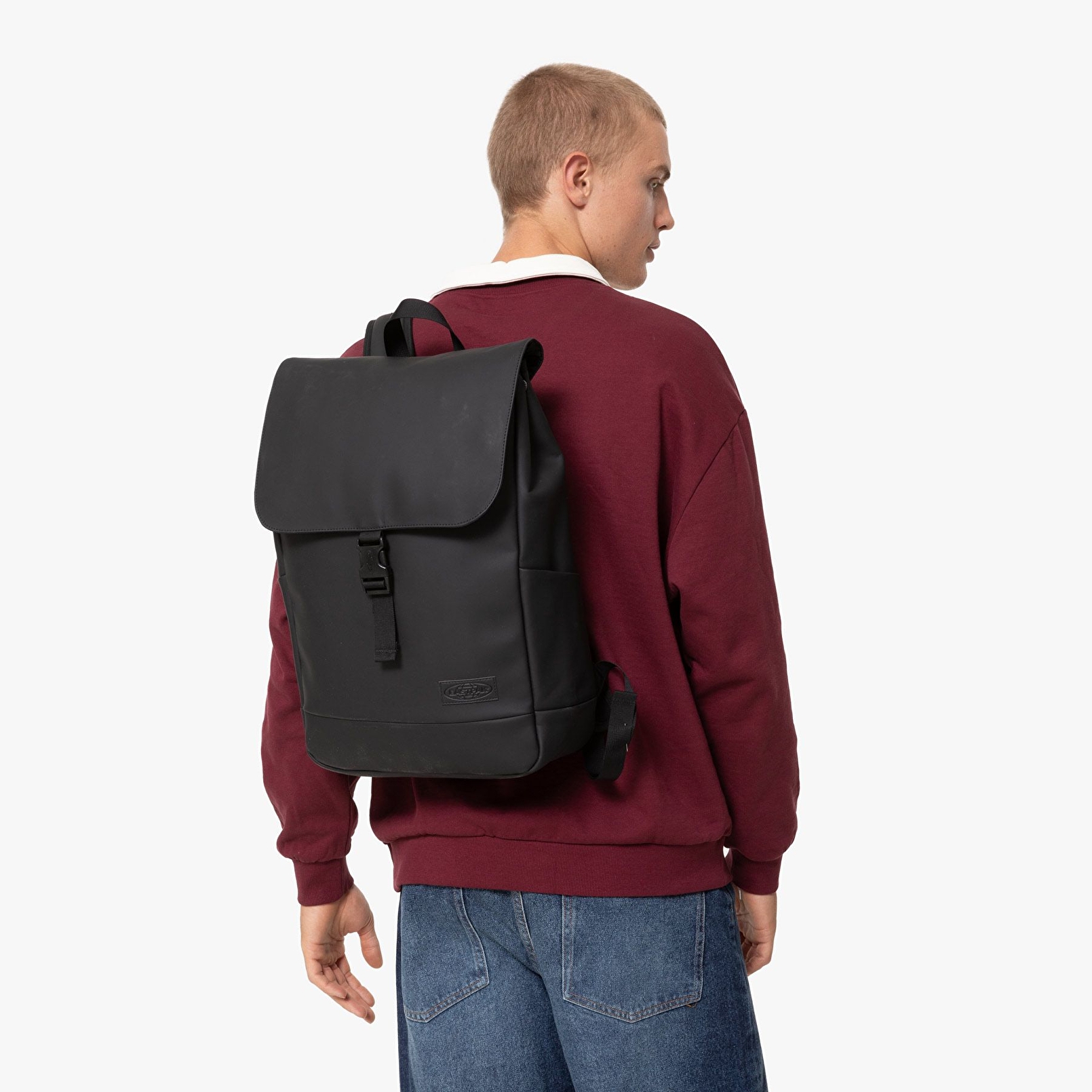 Eastpak YARIN CNNCT F MATTE BLACK SIRT ÇANTASI