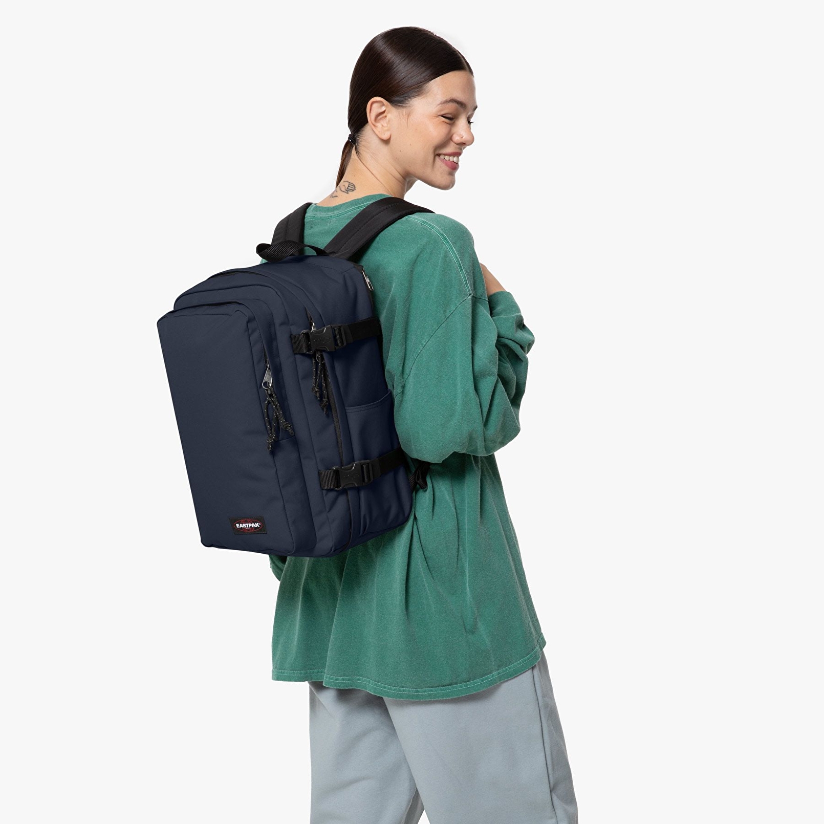 Eastpak CABIN PAK'R ULTRA MARINE SIRT ÇANTASI