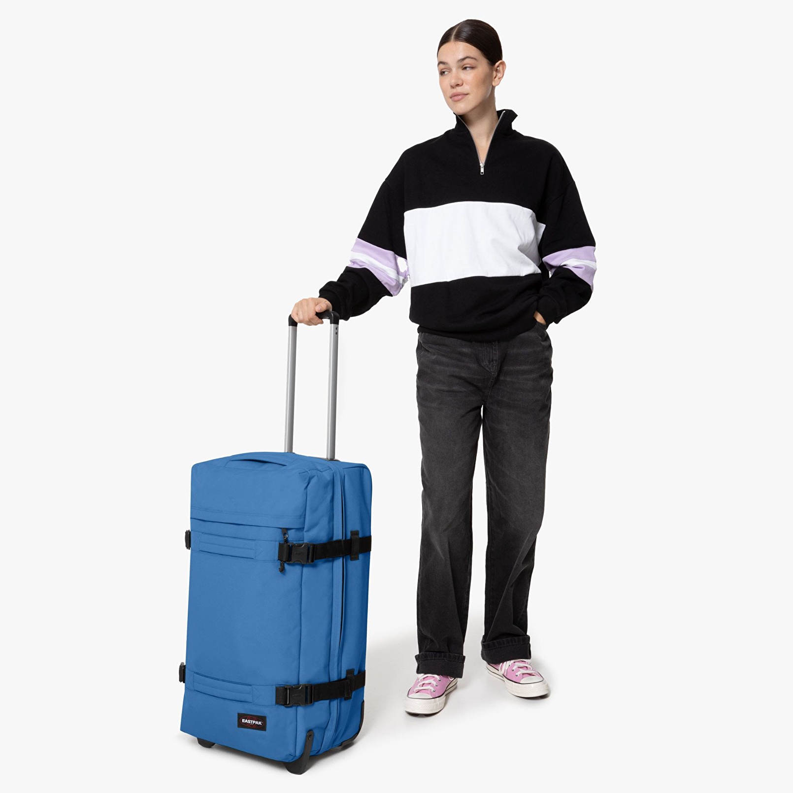 Eastpak TRANSIT'R M HEALING BLUE TEKERLEKLİ VALİZ