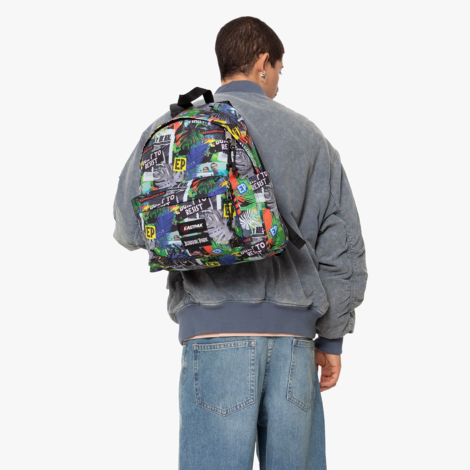 Eastpak JURASSIC PARK X EASTPAK DAY PAK'R JP PRINT SIRT ÇANTASI