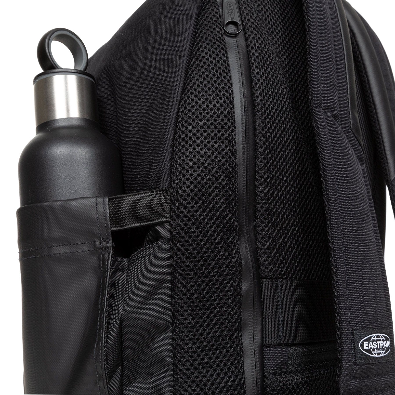Eastpak ICON PAK'R ON BLACK SIRT ÇANTASI