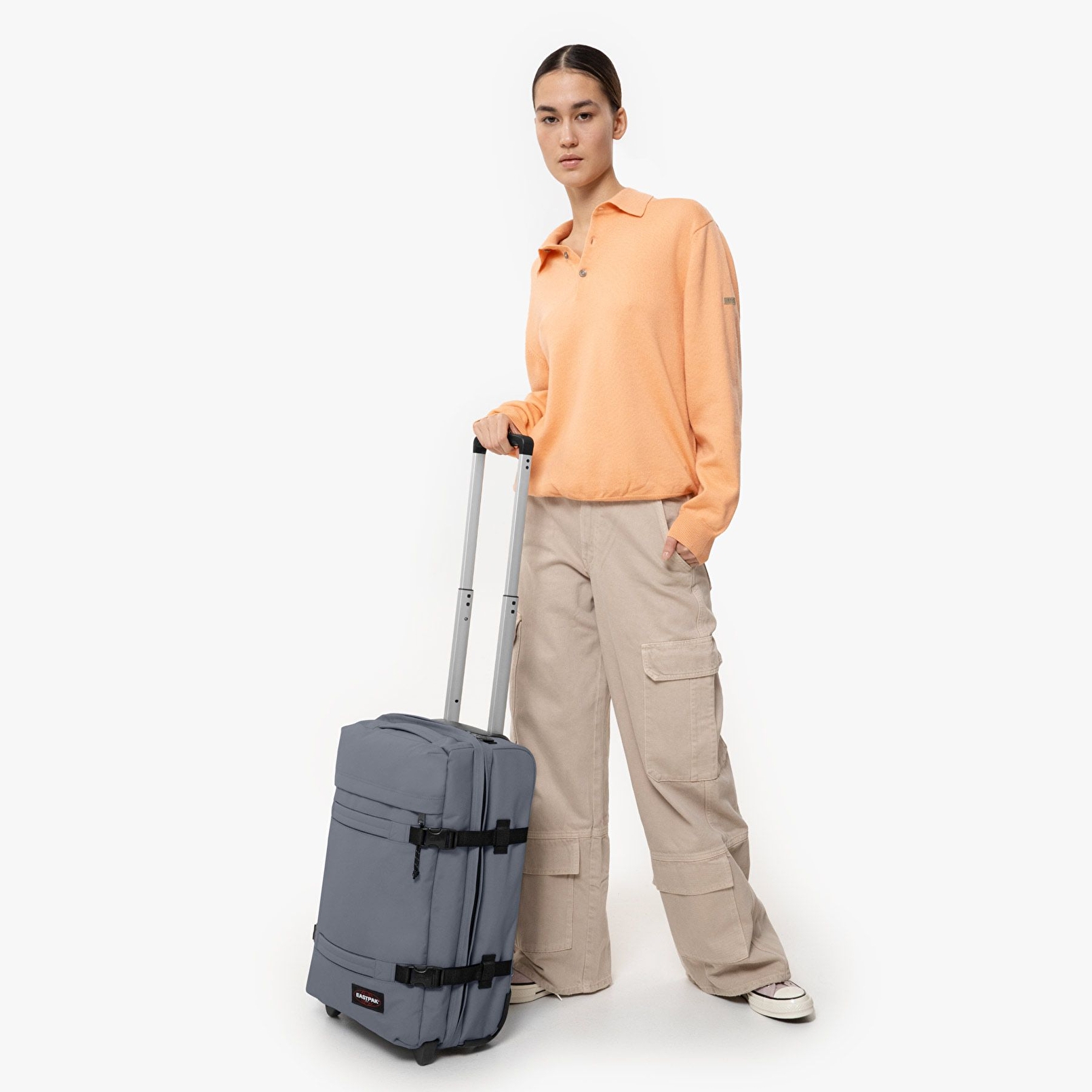 Eastpak TRANSIT'R S COBBLE GREY TEKERLEKLİ VALİZ