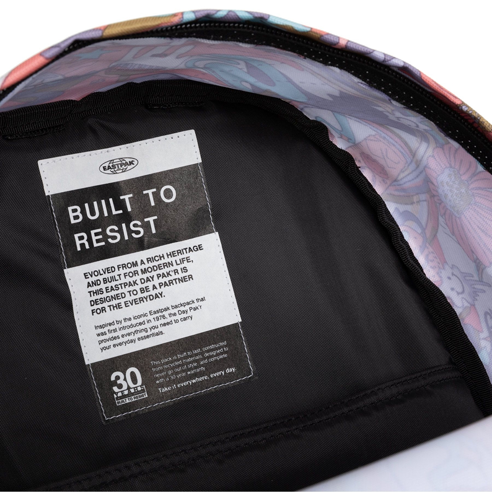 Eastpak DAY PAK'R DOODLE FEST LIGHT SIRT ÇANTASI
