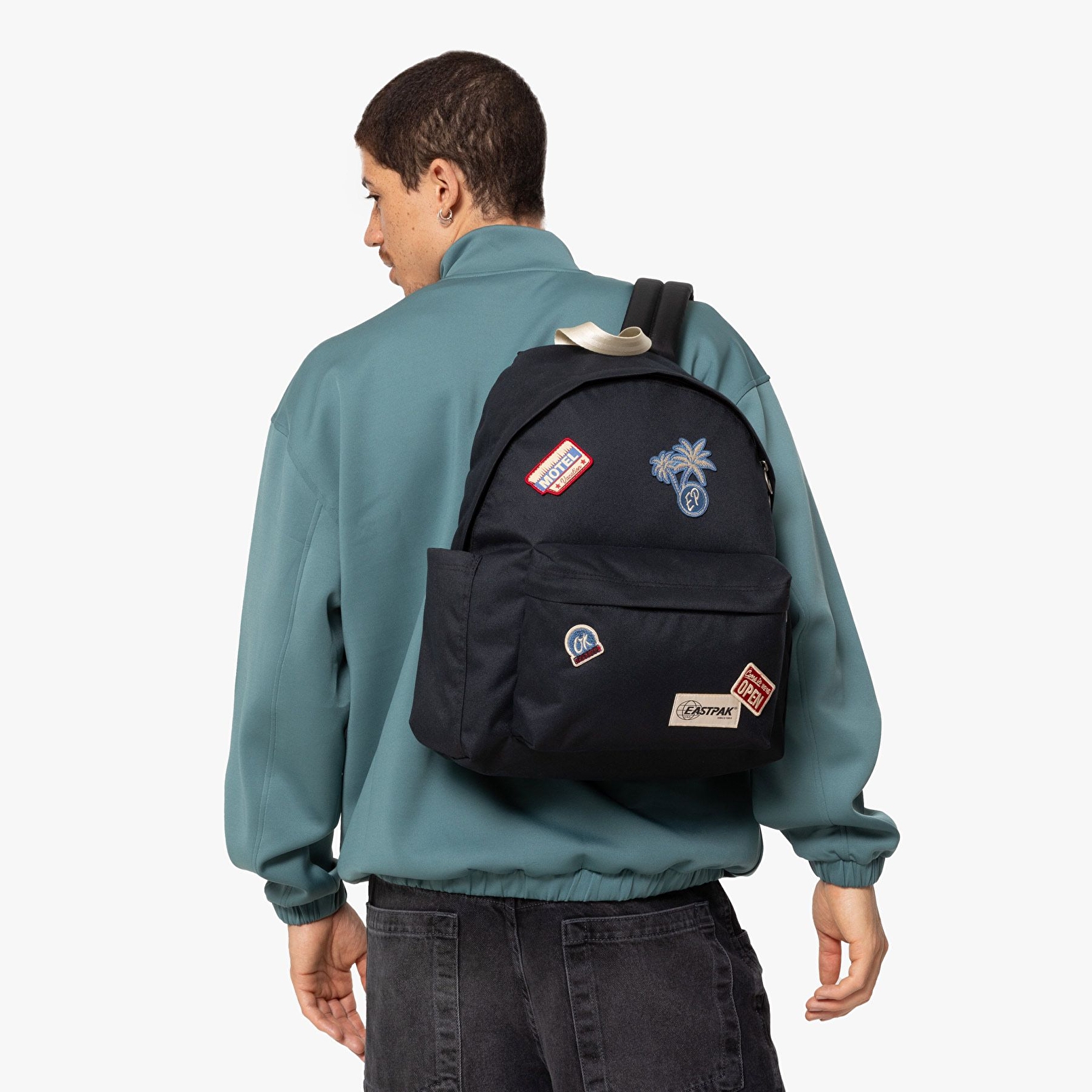 Eastpak DAY PAK'R ROAD TO PATCHES SIRT ÇANTASI