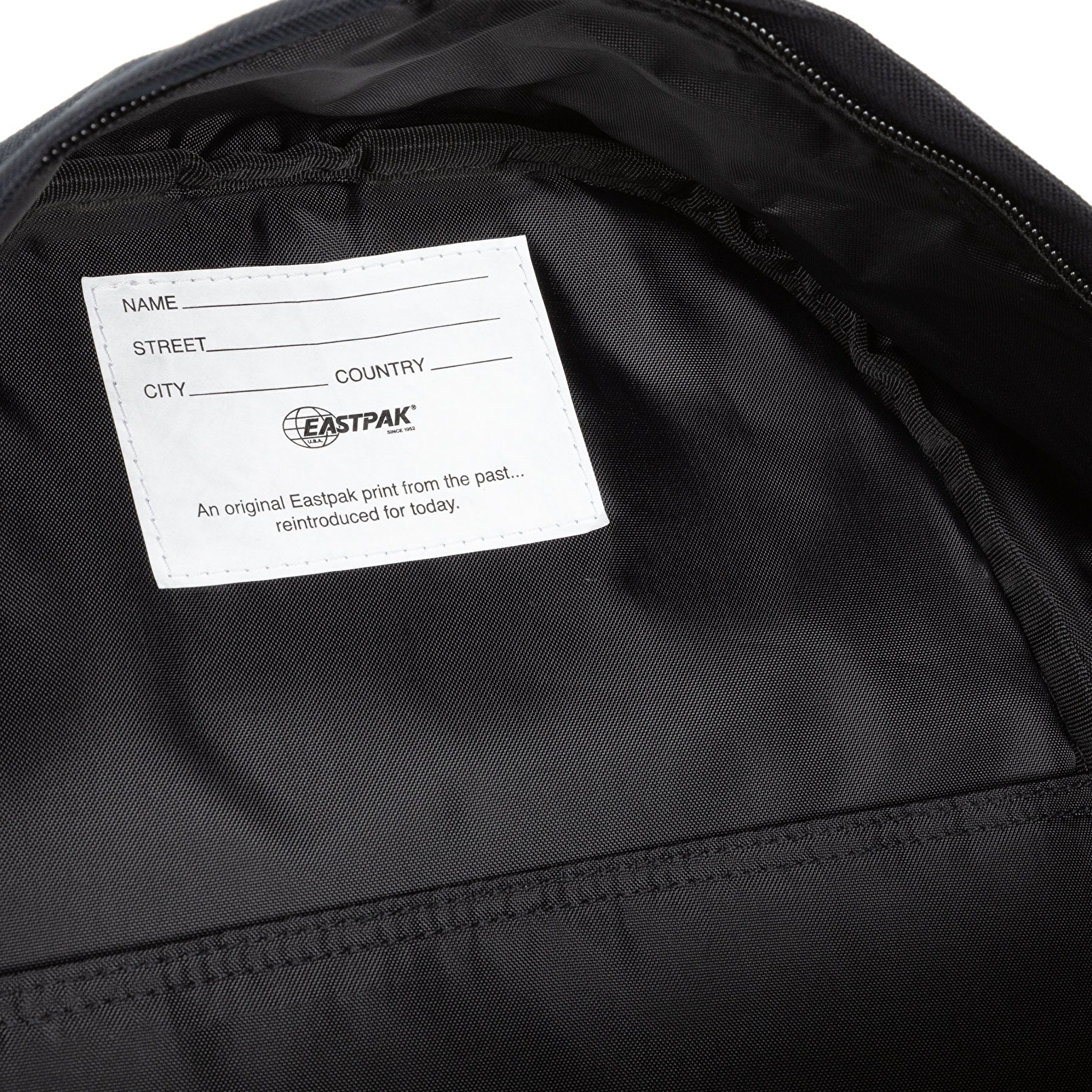 Eastpak DAY PAK'R ROAD TO PATCHES SIRT ÇANTASI