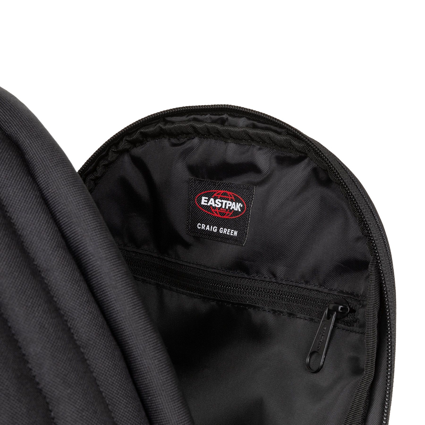 Eastpak QUILTED PADDED PAK'R CG BLACK SIRT ÇANTASI