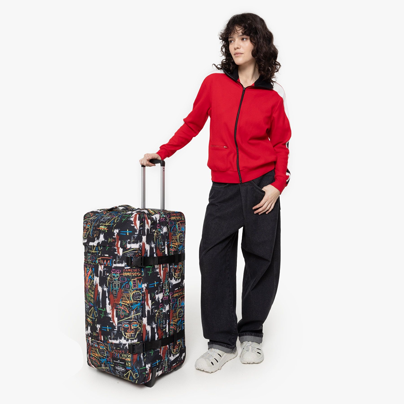 Eastpak BASQUIAT X EASTPAK TRANSIT'R L BASQUIAT KINGS OF EGYPT 2 TEKERLEKLİ VALİZ