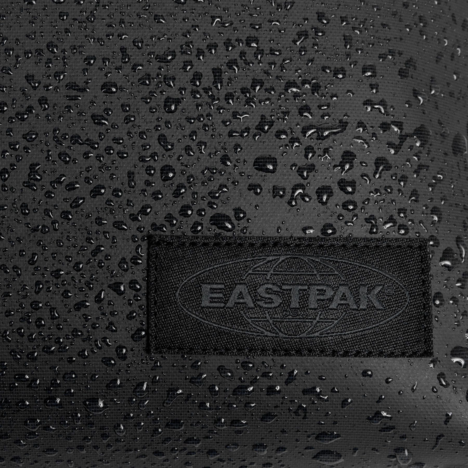 Eastpak CABIN PAK'R TARP BLACK2 SIRT ÇANTASI