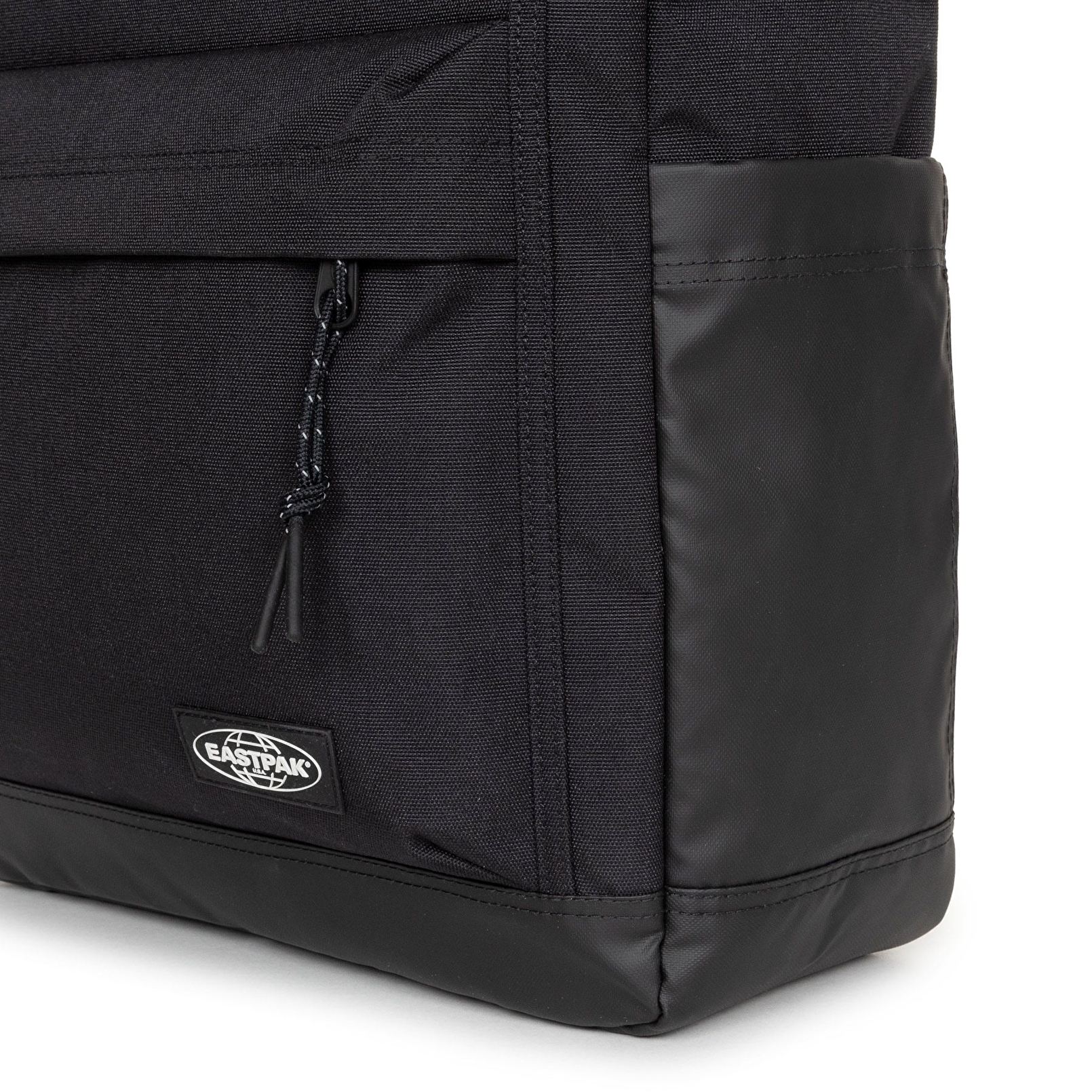 Eastpak ICON TRAVEL TOTE ON BLACK OMUZ ÇANTASI