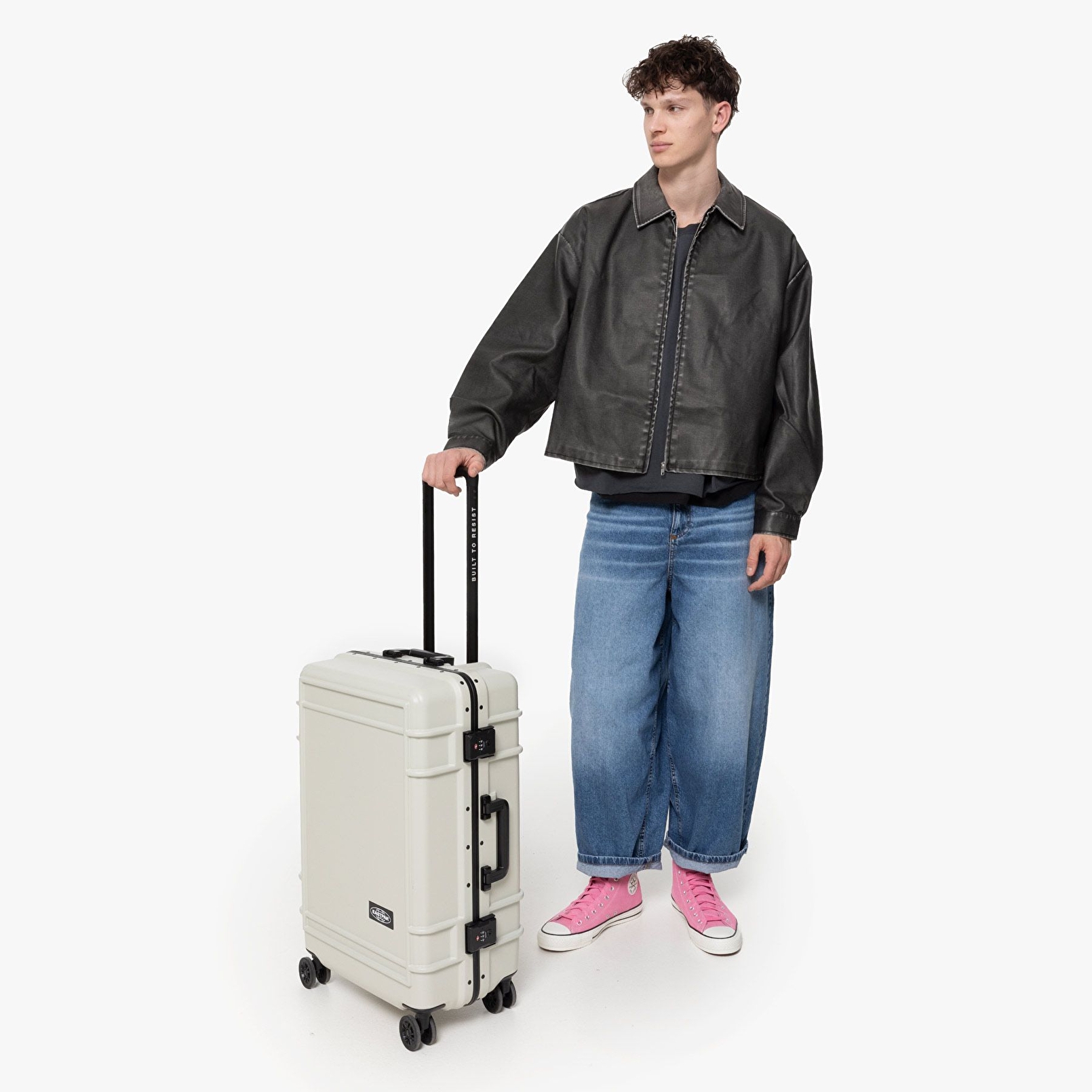 Eastpak RESIST'R CASE M SAND TEKERLEKLİ VALİZ