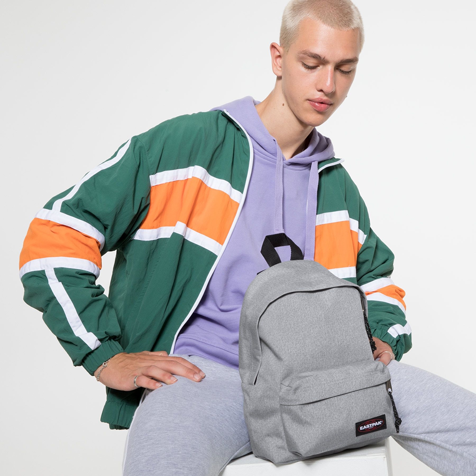 Eastpak ORBIT SUNDAY GREY SIRT ÇANTASI