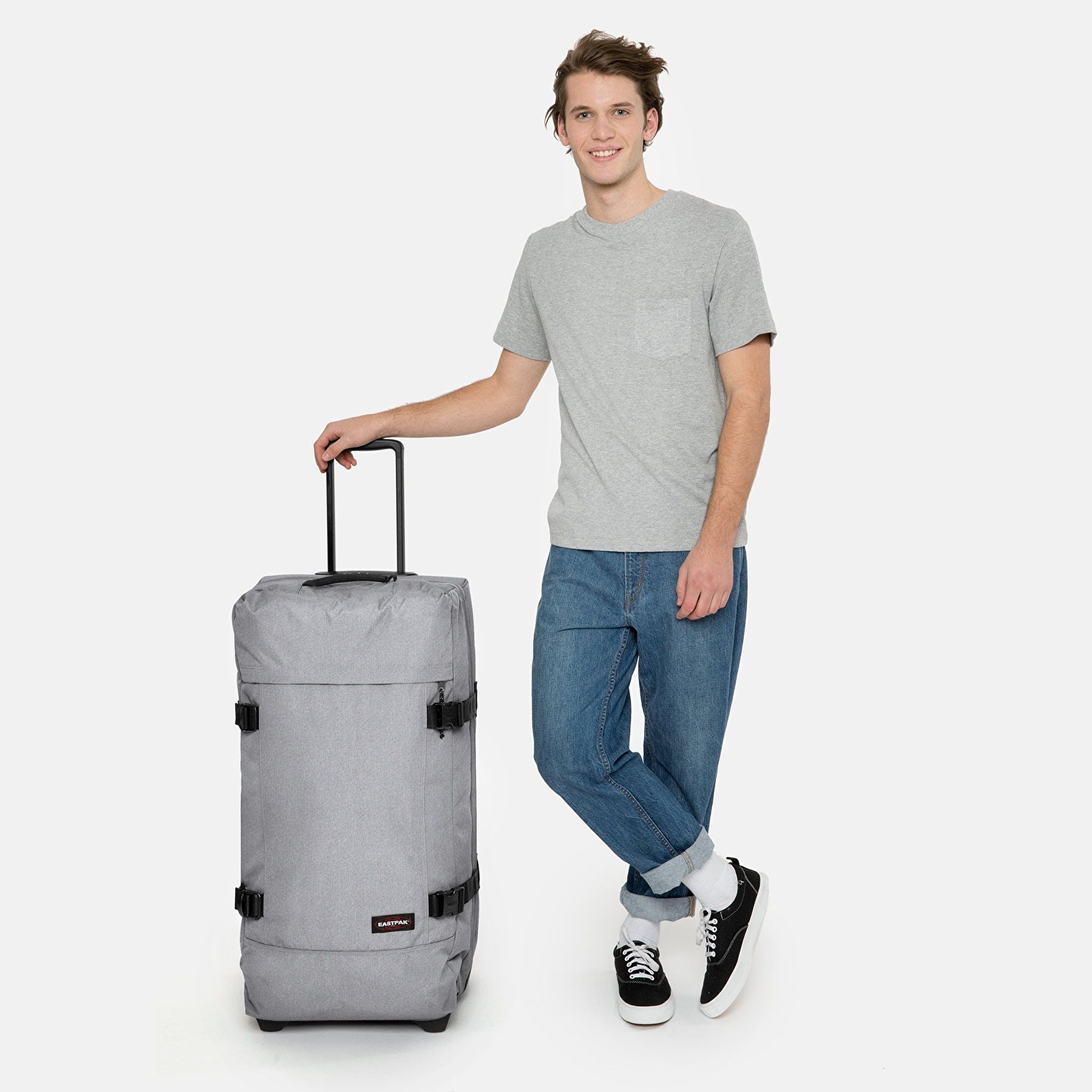 Eastpak TRANVERZ L SUNDAY GREY TEKERLEKLİ VALİZ