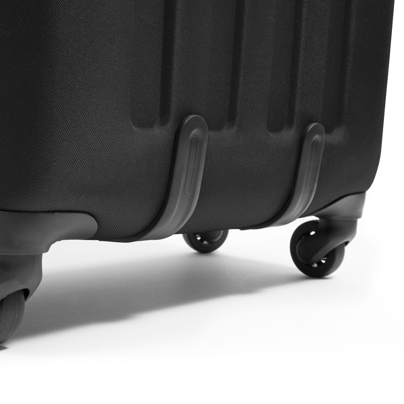Eastpak TRANZSHELL S BLACK TEKERLEKLİ VALİZ