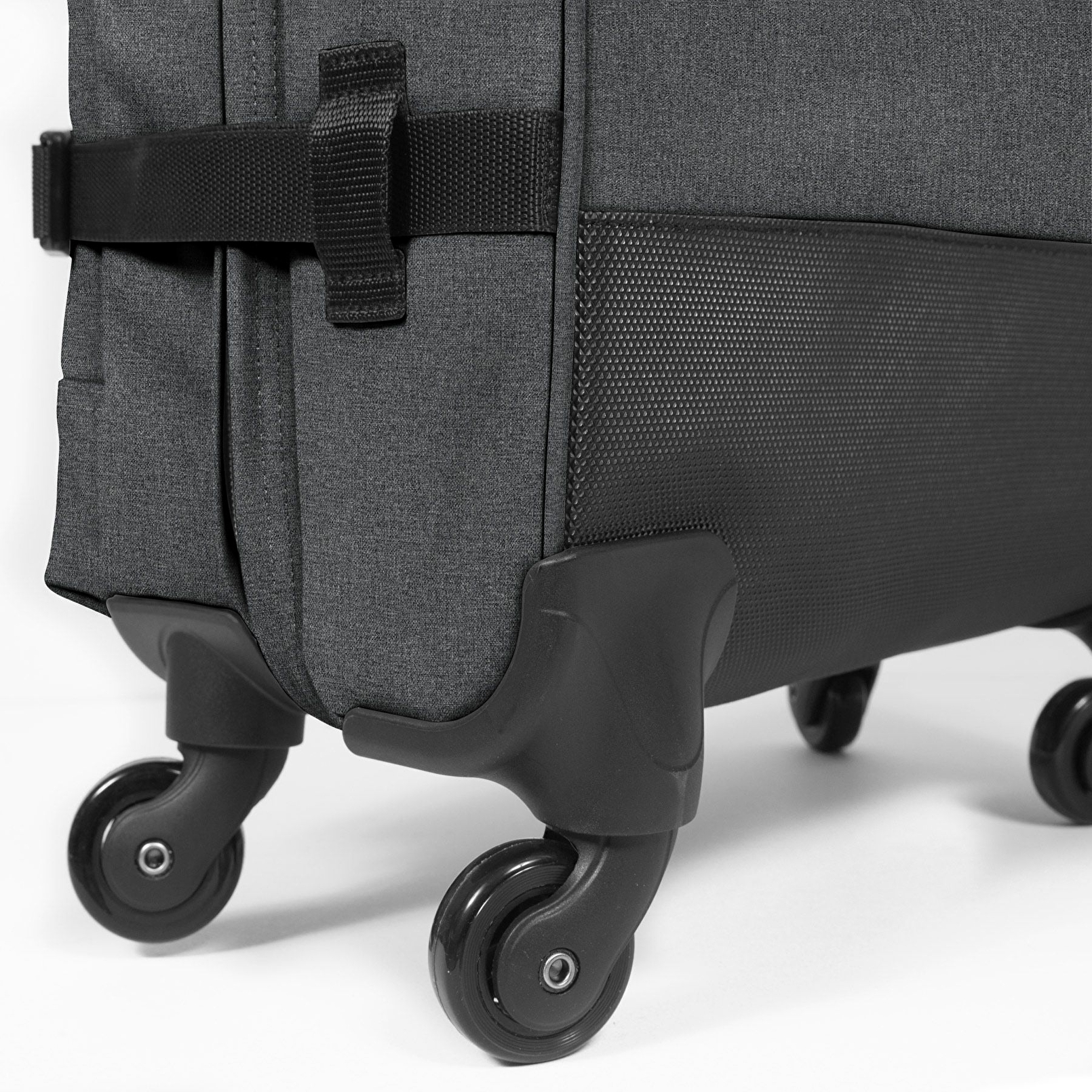 Eastpak TRANS4 S BLACK DENIM TEKERLEKLİ VALİZ