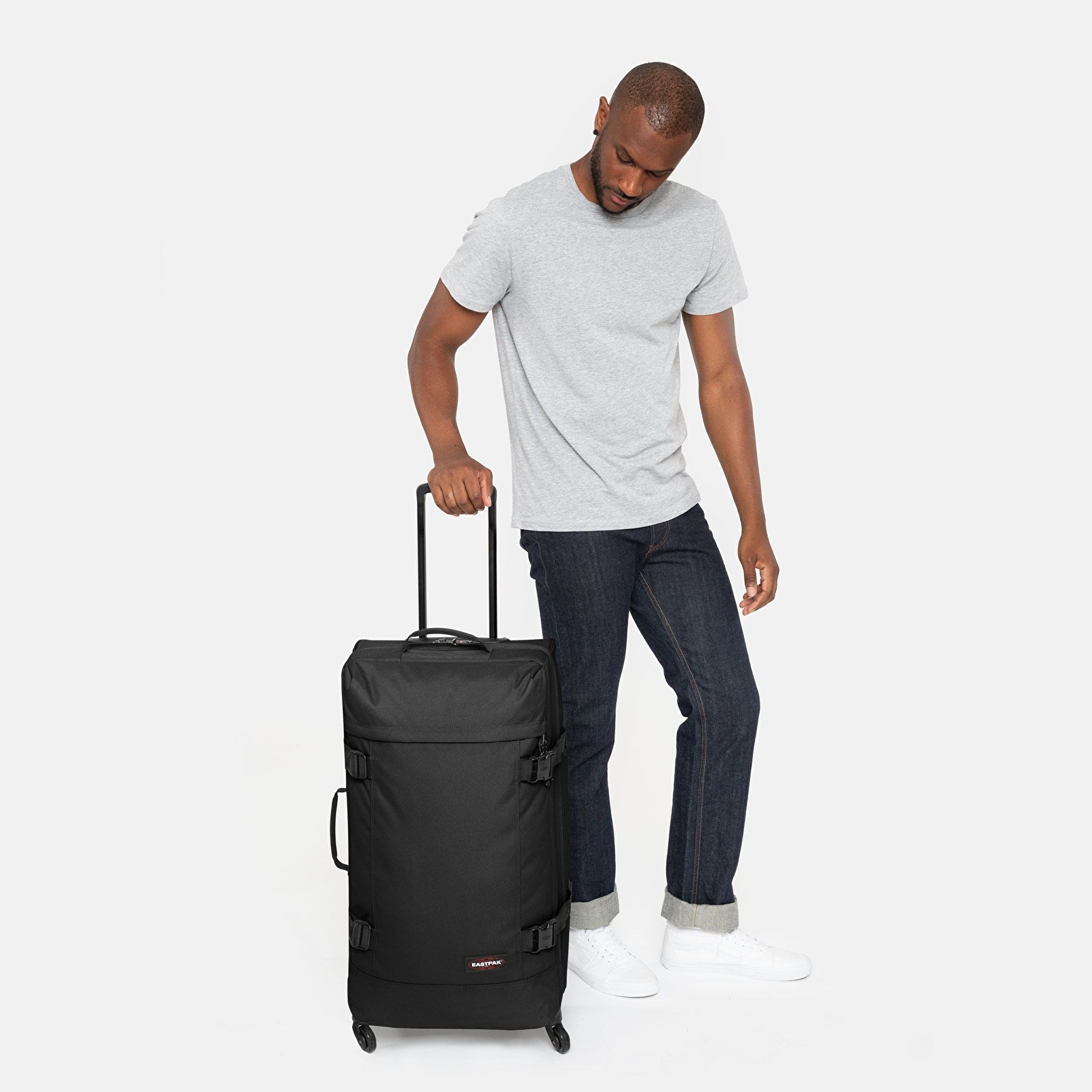 Eastpak TRANS4 L BLACK TEKERLEKLİ VALİZ