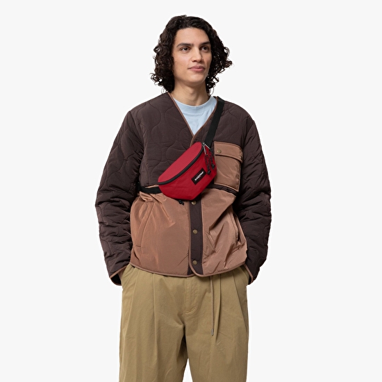 Eastpak SPRINGER SCARLET RED BEL ÇANTASI