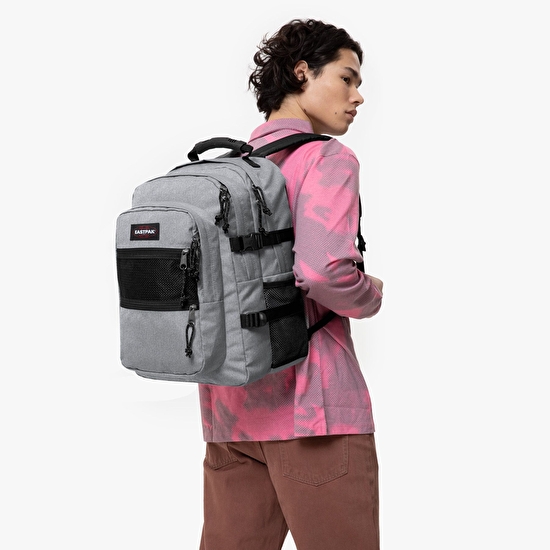 Eastpak SUPLYER SUNDAY GREY SIRT ÇANTASI