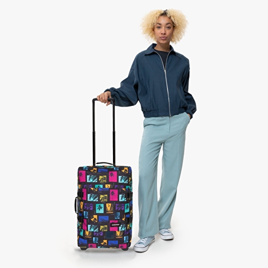 Eastpak TRANVERZ S CITY BAY BLACK TEKERLEKLİ VALİZ