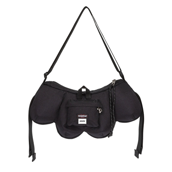 Eastpak AVAVAV X EASTPAK AV MINI BAG AVAVAV BLACK MİNİ ÇANTA