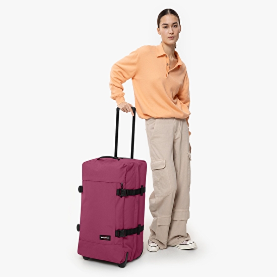 Eastpak TRANVERZ M WINE BURGUNDY TEKERLEKLİ VALİZ