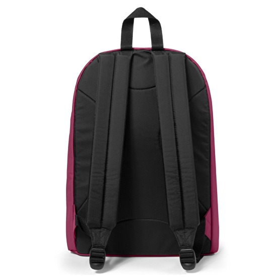 Eastpak OUT OF OFFICE WINE BURGUNDY SIRT ÇANTASI