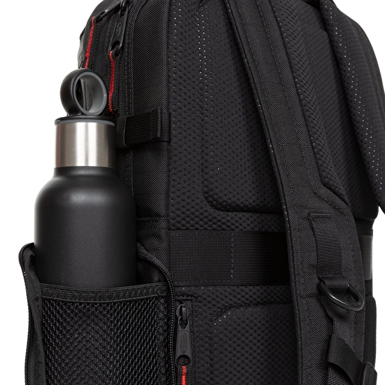 Eastpak TECUM M CNNCT RIP BLACK SIRT ÇANTASI