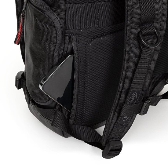 Eastpak TECUM M CNNCT RIP BLACK SIRT ÇANTASI