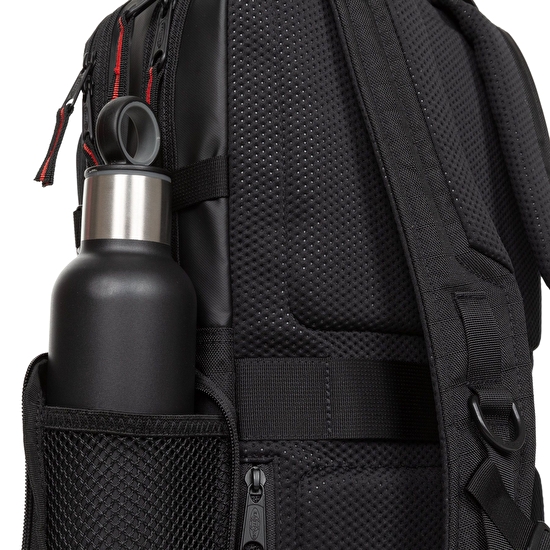 Eastpak TECUM L CNNCT RIP BLACK SIRT ÇANTASI