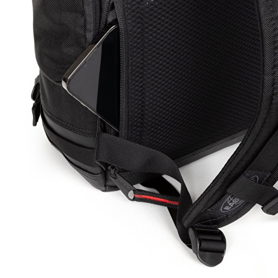 Eastpak TECUM TOP CNNCT RIP BLACK SIRT ÇANTASI